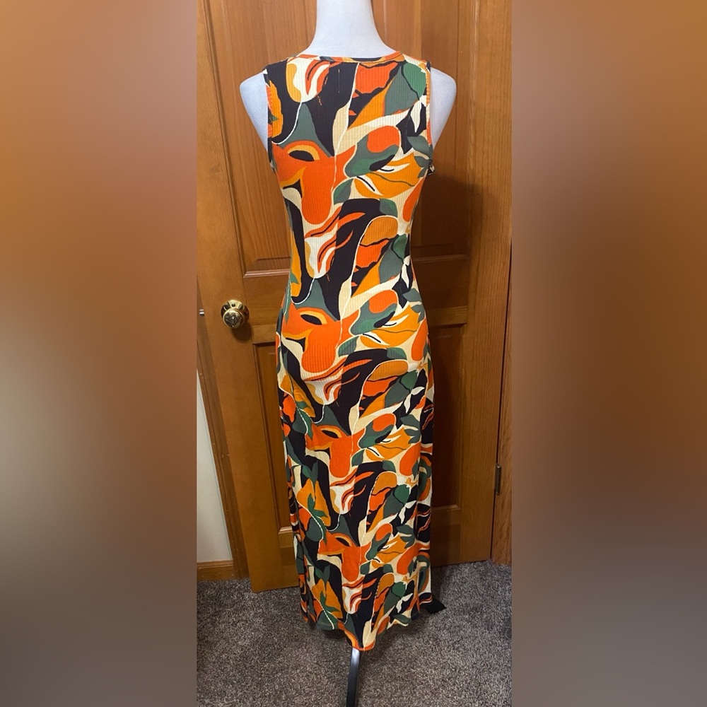 Lezat Colorful Ribbed Abstract Print Maxi Dress - Picture 3 of 5